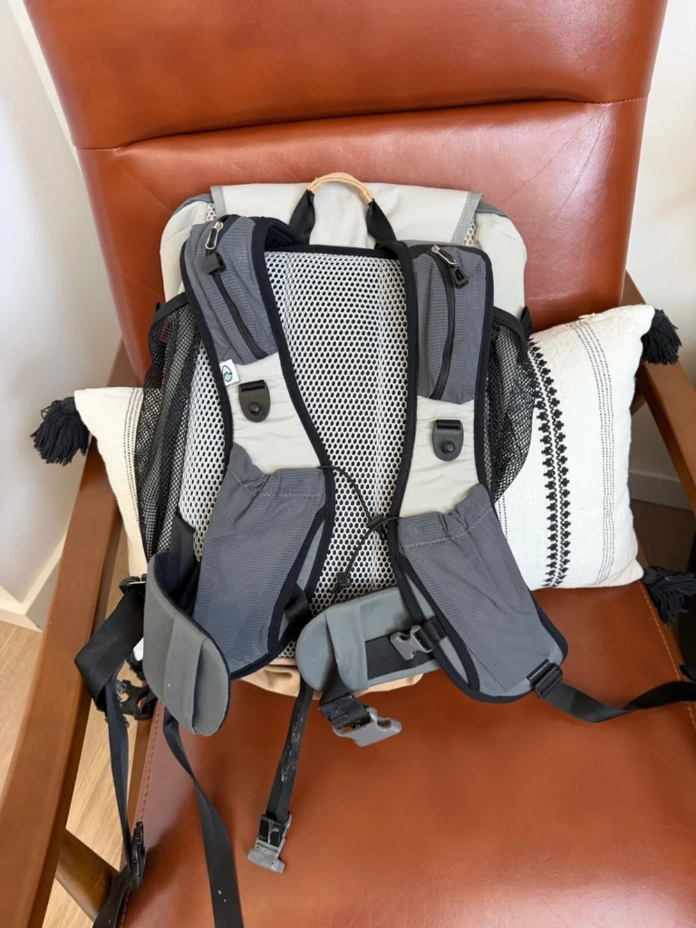 Hatcher baby backpack